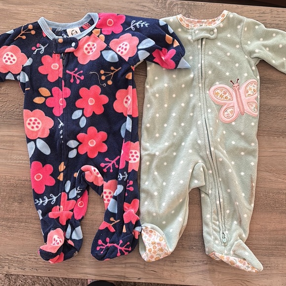 6 SLEEPERS 0-3 MONTHS - Picture 2 of 4